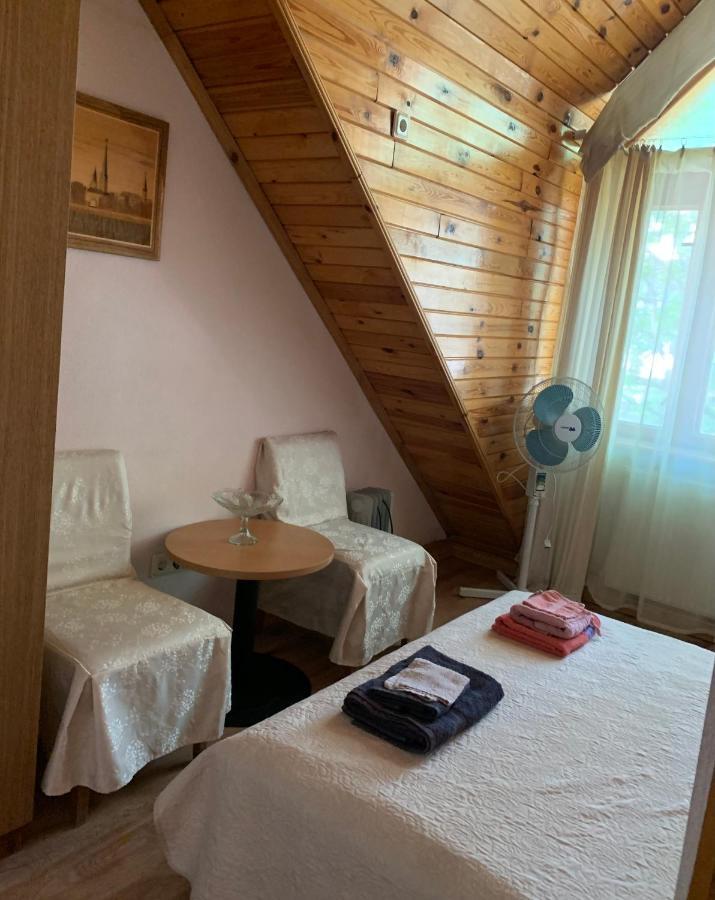 Excelsior Guesthouse Jurmala Bagian luar foto